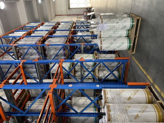 Película Agrícola de Alumínio PE Prateado em Rolo, Mylar Refletivo para Jardim, Cobertura de Solo para Frutíferas, Produto Plástico