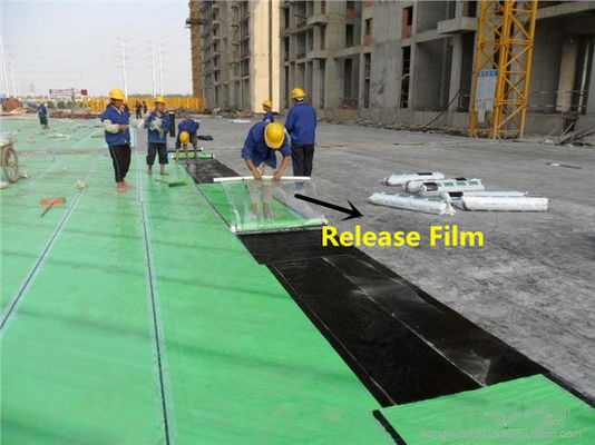 Filme de plástico laminado transversal Waterproofing do Hdpe da resistência de rasgo do filme